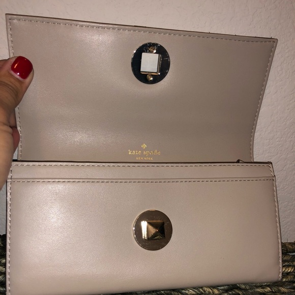 Kate Spade leather wallet - Picture 3 of 4